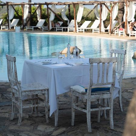 Felix Hotels - Galanias Hotel & Retreat Bari Sardo Dış mekan fotoğraf