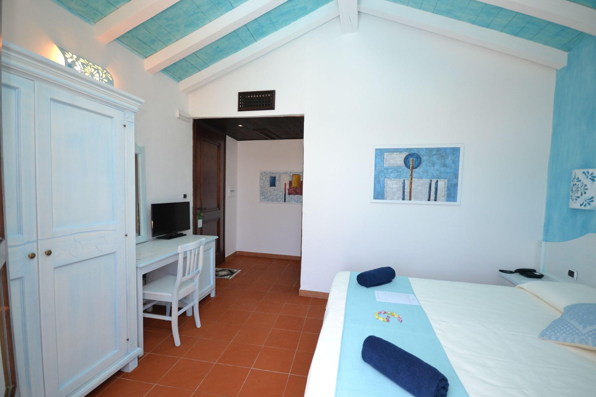 Felix Hotels - Galanias Hotel & Retreat Bari Sardo Dış mekan fotoğraf