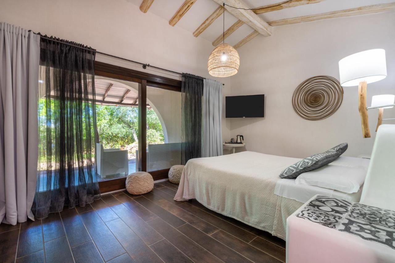 Felix Hotels - Galanias Hotel & Retreat Bari Sardo Dış mekan fotoğraf
