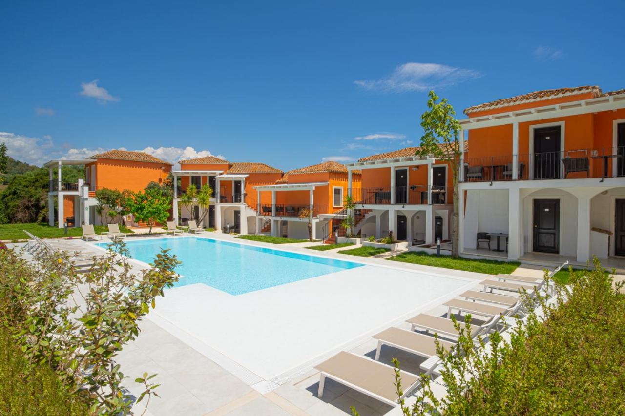 Felix Hotels - Galanias Hotel & Retreat Bari Sardo Dış mekan fotoğraf