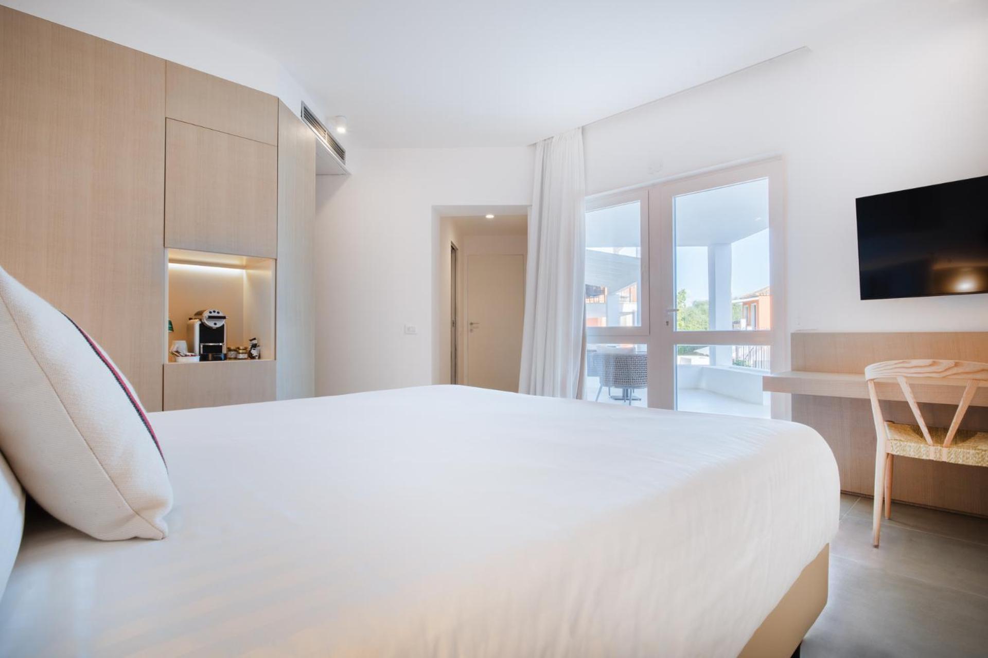 Felix Hotels - Galanias Hotel & Retreat Bari Sardo Dış mekan fotoğraf