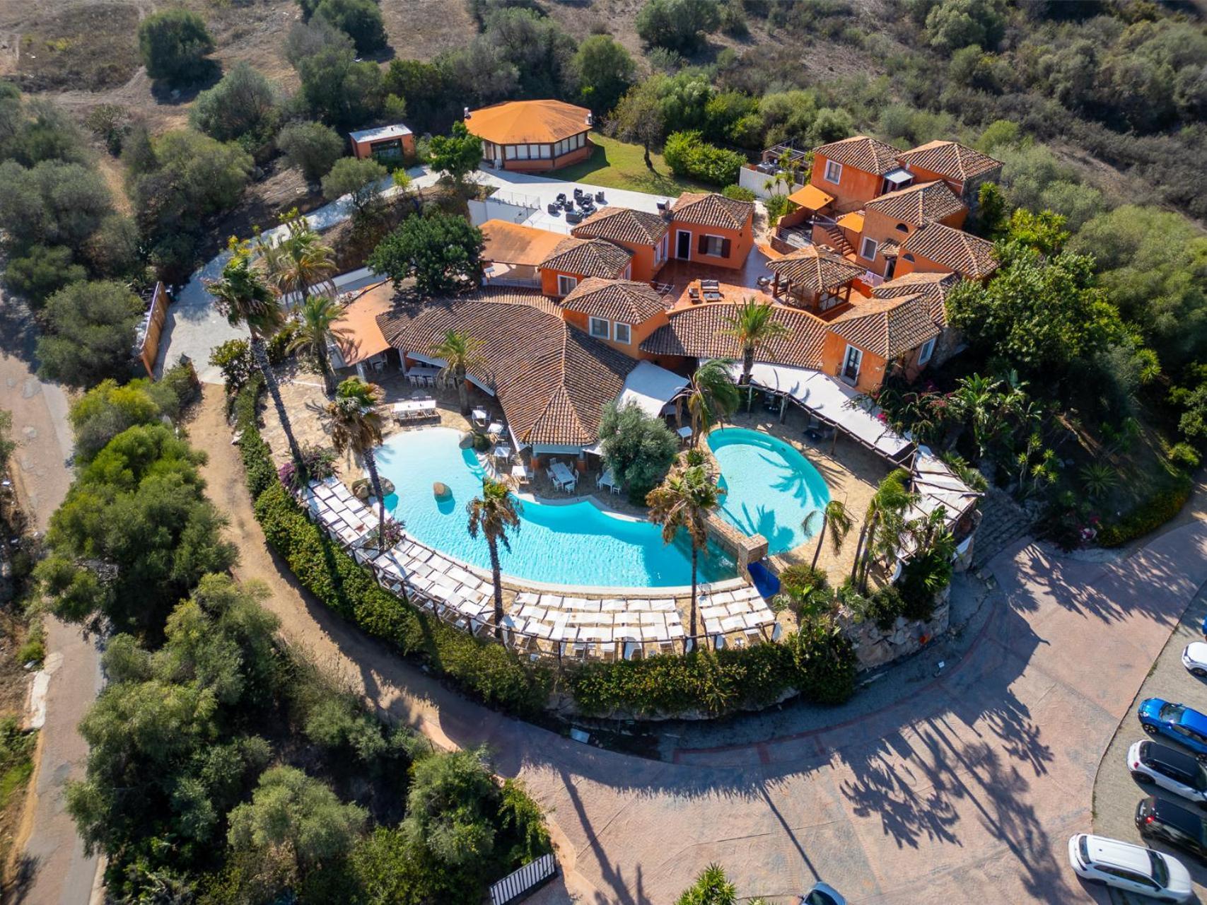 Felix Hotels - Galanias Hotel & Retreat Bari Sardo Dış mekan fotoğraf