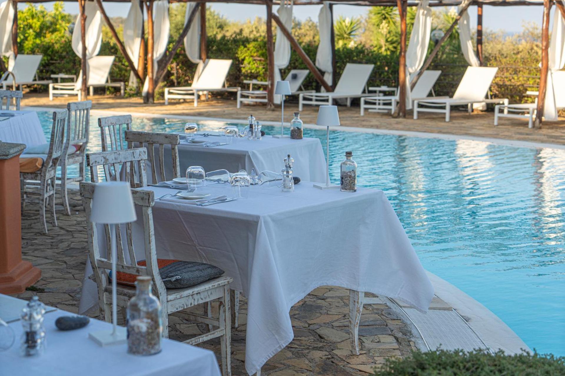 Felix Hotels - Galanias Hotel & Retreat Bari Sardo Dış mekan fotoğraf